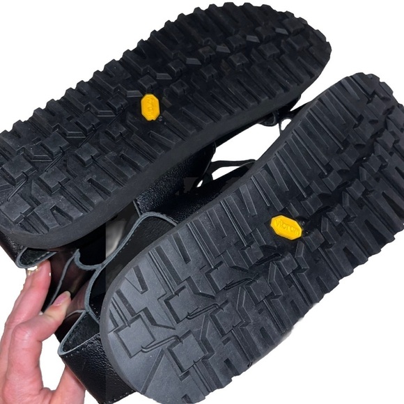 YOHJI YAMAMOTO sandals black leather EU 38 US 8 lug sole gladiator lace up NWT - Picture 11 of 13